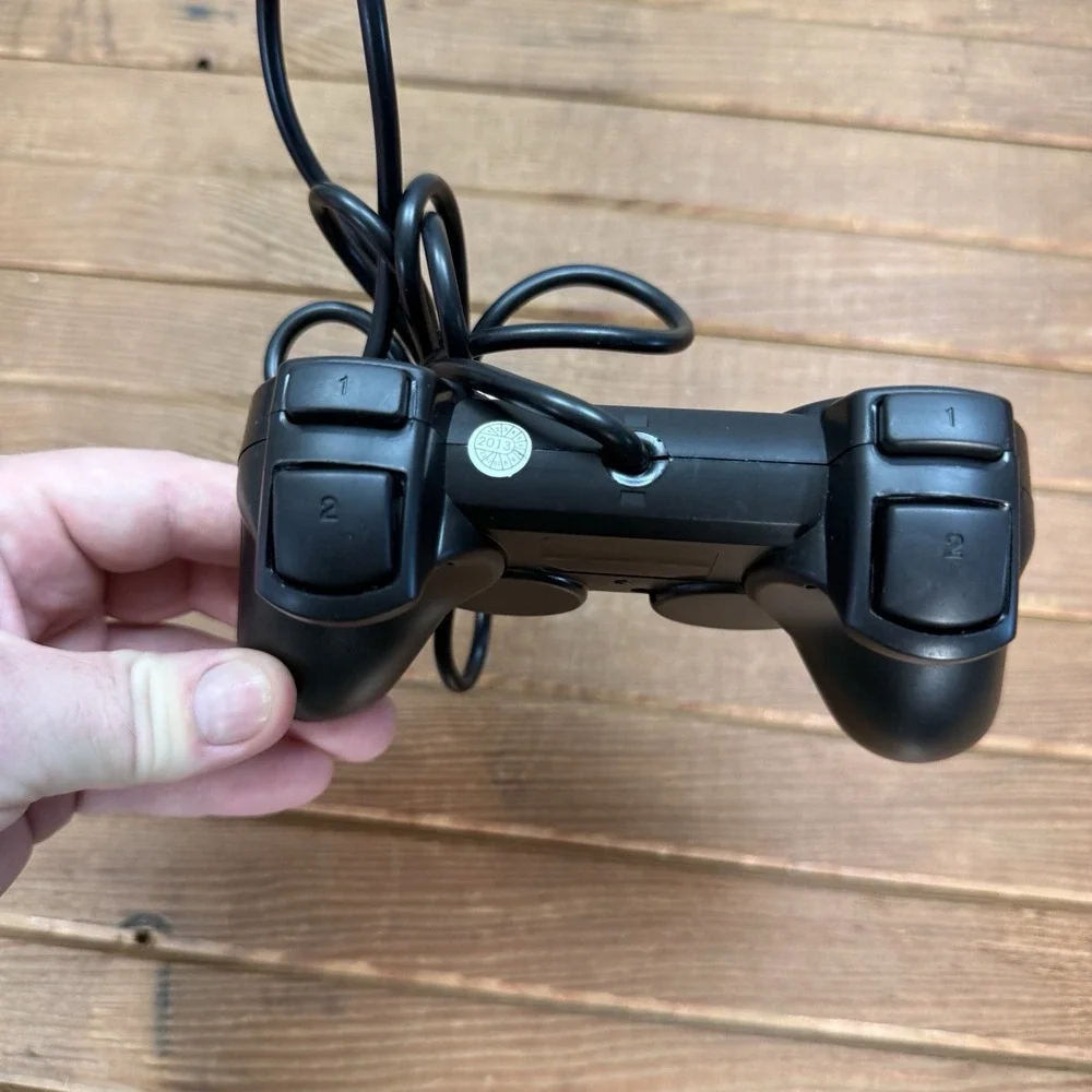 Etekcity Play Station 2 Controller Black Wired Retro Video Game PS2‎ Replacement